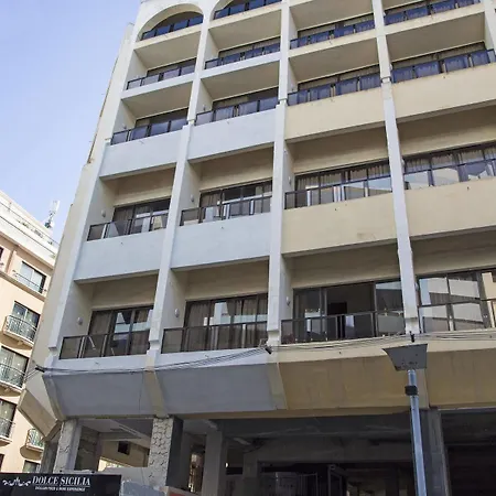 Apart-hotel Burlington St. Julian's