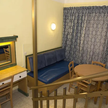 Burlington Apart-hotel St. Julian's