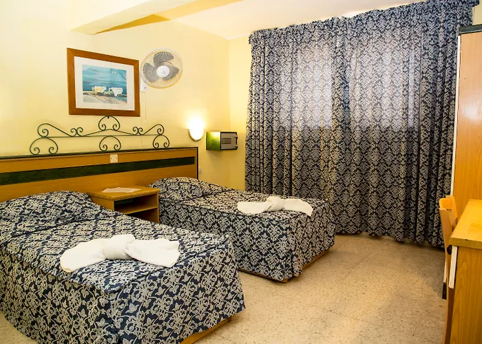 Aparthotel Burlington 3*