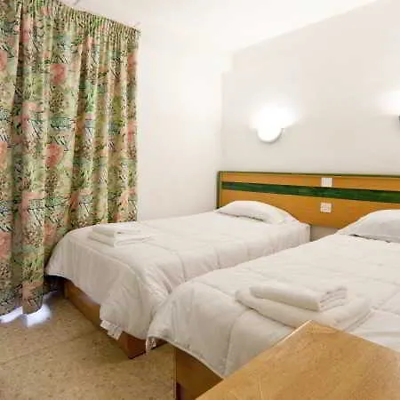 Apart-hotel Burlington St. Julian's