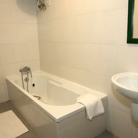 Burlington Apart-hotel St. Julian's