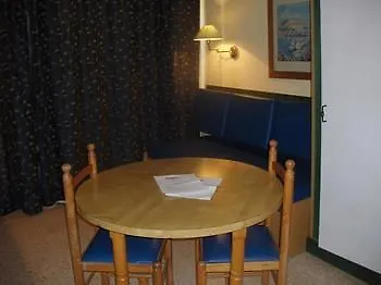 Apart-hotel Burlington St. Julian's