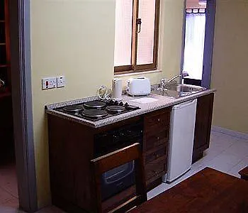 Burlington Aparthotel