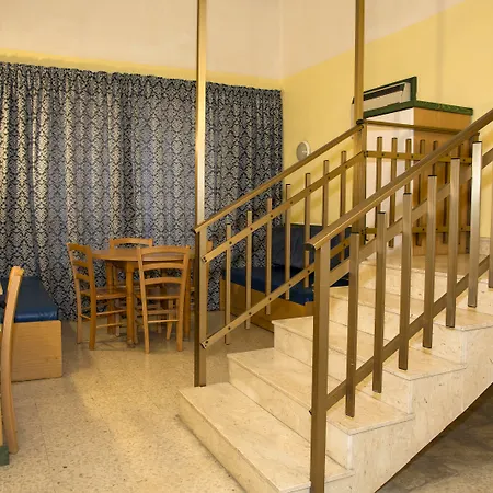 Апарт-отель Burlington Сент Джулианс