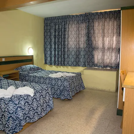 Burlington 3* Сент Джулианс