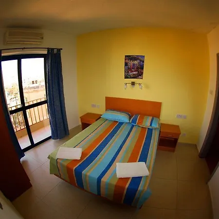 Burlington Апарт-отель Сент Джулианс