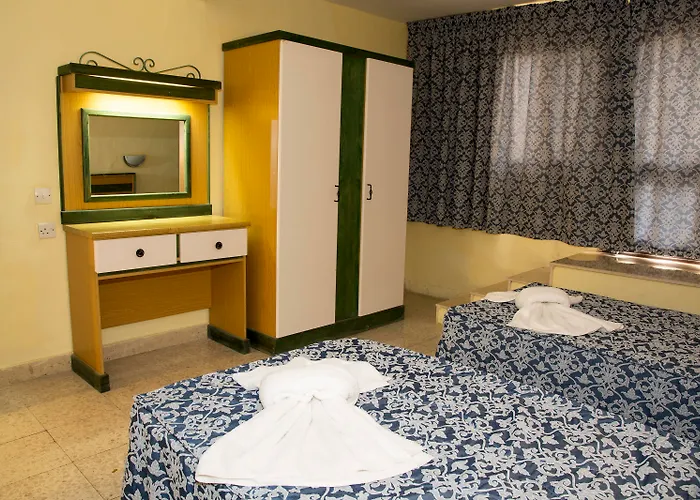 Aparthotel Burlington 3*