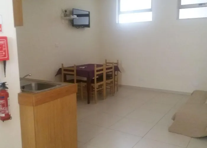 Burlington 3* San Ġiljan